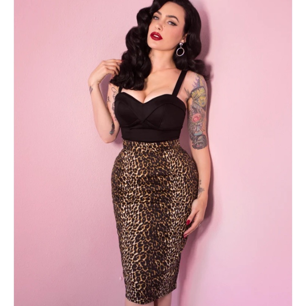 Micheline Pitt leopard pencil skirt size Med